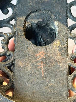 A large Chinese bronze censer and cover with a Buddhist lion, Ming — foto 14