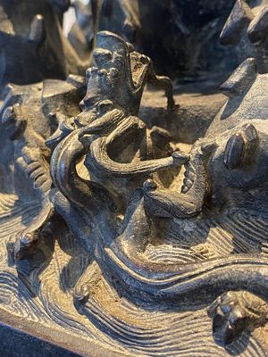A large Chinese bronze censer and cover with a dragon in a rocky landscape with various animals, Yuan — photo 14