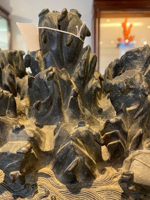 A large Chinese bronze censer and cover with a dragon in a rocky landscape with various animals, Yuan — photo 8