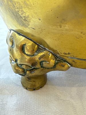 A large Chinese bronze 'Dragon' tripod censer, 19th C. — foto 12