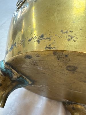 A large Chinese bronze 'Dragon' tripod censer, 19th C. — foto 24