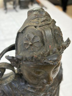A large Chinese bronze figure of Weituo — foto 6