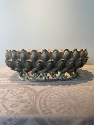 A large Chinese bronze lotus throne, Ming — photo 1