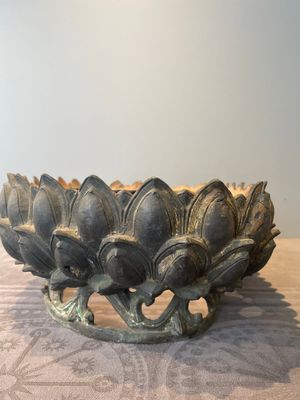 A large Chinese bronze lotus throne, Ming — photo 11