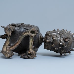 A large Chinese bronze 'Luduan' censer, Ming — 照片 8