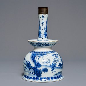 A large Chinese bronze-mounted blue and white candlestick, Transitional period — photo 4