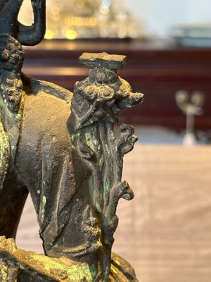 A large Chinese bronze sculpture of Bodhisattva on a lotus throne, Ming — 照片 10