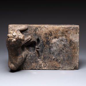 A large Chinese 'Buddhist lion' ink stone, Ming — photo 6
