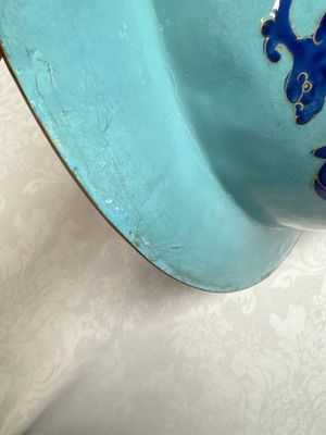 A large Chinese Canton enamel basin and jug with narrative design, early 19th C. — photo 27
