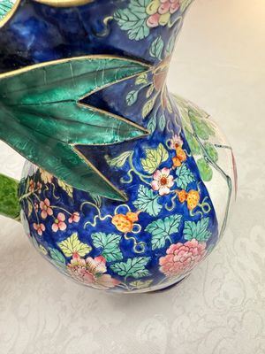 A large Chinese Canton enamel basin and jug with narrative design, early 19th C. — photo 9