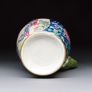 A large Chinese Canton enamel basin and jug with narrative design, early 19th C. — photo 13