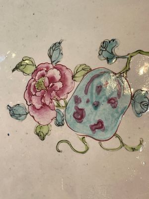 A large Chinese Canton enamel basin with garlands decorated with male heads, Qianlong — photo 8