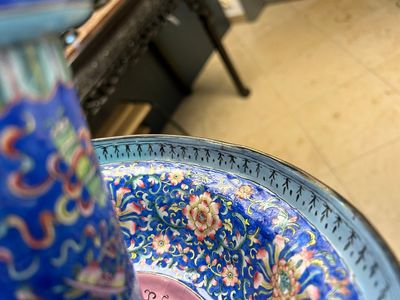 A large Chinese Canton enamel blue-ground 'shou' candlestick, Qianlong/Jiaqing — photo 23