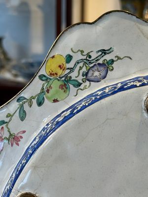 A large Chinese Canton enamel dish with scholars in a landscape, Yongzheng — photo 12