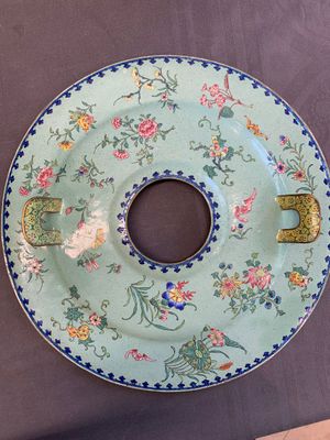 A large Chinese Canton enamel green-ground hot pot with floral design, 18th C. — photo 5