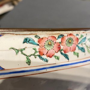 A large Chinese Canton enamel 'scholars' bowl, Yongzheng/Qianlong — photo 13