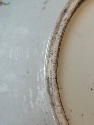 A large Chinese Canton famille rose 'Qi Lin Song Zi 麒麟送子' basin, 19th C. — photo 7