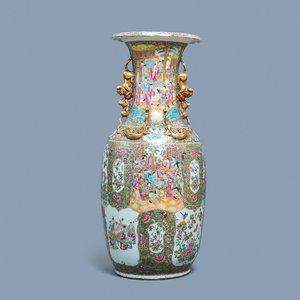 A large Chinese Canton famille rose vase, 19th C. — photo 1