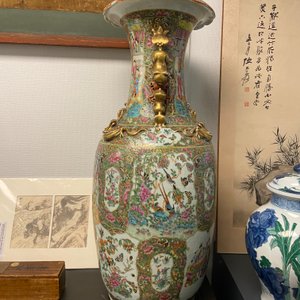 A large Chinese Canton famille rose vase, 19th C. — 照片 19