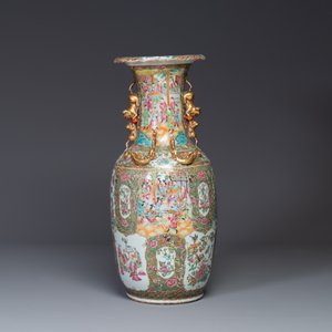 A large Chinese Canton famille rose vase with narrative design, 19th C. — 照片 3