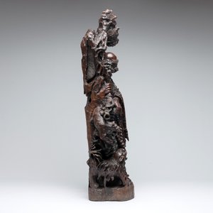 A large Chinese carved hongmu group of Fuhu Luohan and tigers, Republic — 照片 5