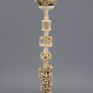 A large Chinese carved ivory puzzle ball on stand, 1st half 20th C. — photo 1