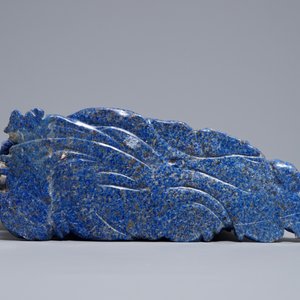 A large Chinese carved lapis lazuli model of Guanyin, 20th C. — photo 7