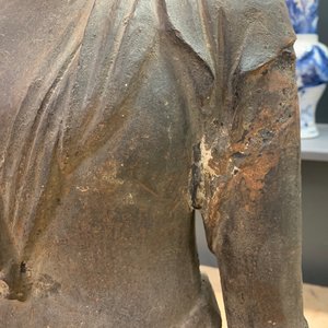 A large Chinese cast iron figure of Guanyin with inscription on the back, Ming/Qing — photo 34