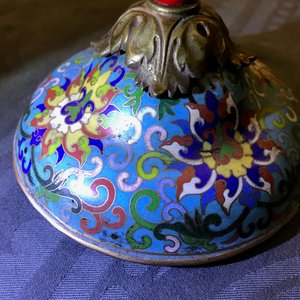 A large Chinese cloisonné and inlaid gilt bronze 'Duomuhu' ewer, Republic, 20th C. — photo 11