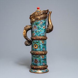 A large Chinese cloisonné and inlaid gilt bronze 'Duomuhu' ewer, Republic, 20th C. — photo 2