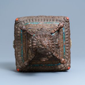 A large Chinese cloisonné censer with jade, coral and turquoise inlay, 19th C. — 照片 7