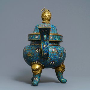 A large Chinese cloisonné incense burner and cover, 18/19th C. — 照片 2