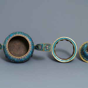 A large Chinese cloisonné incense burner and cover, 18/19th C. — 照片 5