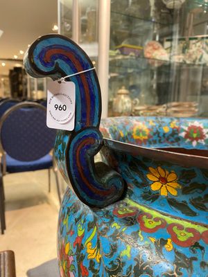 A large Chinese cloisonné jardinière, Ming mark, 19th C. — 照片 5