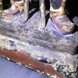 A large Chinese cold-painted bronze figure of a guardian, Ming — 照片 17