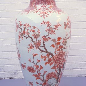 A large Chinese coral and gilt peacock vase, Qianlong, 18th C. — photo 5