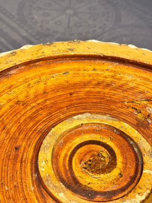A large Chinese cream-glazed drum-shaped basin, Ming — photo 13