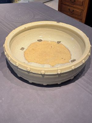 A large Chinese cream-glazed drum-shaped basin, Ming — photo 4
