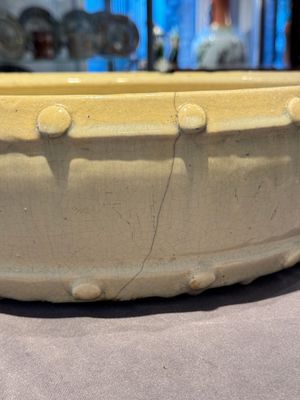 A large Chinese cream-glazed drum-shaped basin, Ming — photo 5