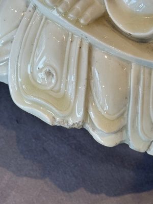 A large Chinese Dehua blanc de Chine Guanyin, He Chaozong and Xuande mark, Republic — photo 31