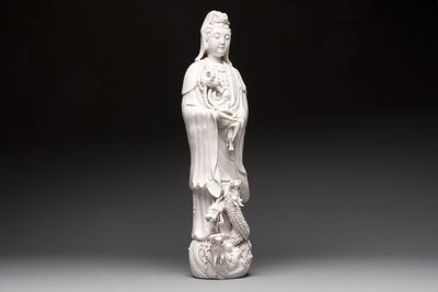 A large Chinese Dehua blanc de Chine standing Guanyin, 20th C.