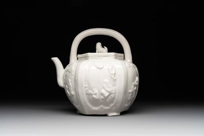 A large Chinese Dehua blanc de Chine wine pot, Kangxi