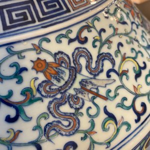 A large Chinese doucai 'hu' vase, Qianlong mark, 19th C. — photo 19