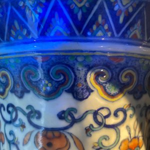 A large Chinese doucai 'hu' vase, Qianlong mark, 19th C. — photo 39