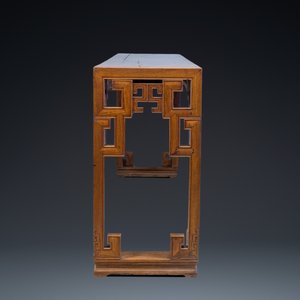 A large Chinese elm wood 'tiaoan' with geometric design, 19/20th C. — photo 3
