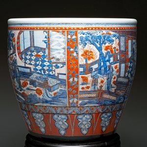 A large Chinese European-decorated blue and white fish bowl with narrative design, on a later wooden stand, Kangxi — photo 11