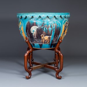 A large Chinese Fahua fish bowl with applied design of birds and deer among blossoming branches, Ming — photo 1