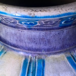 A large Chinese fahua meiping vase with floral design, Ming — photo 14