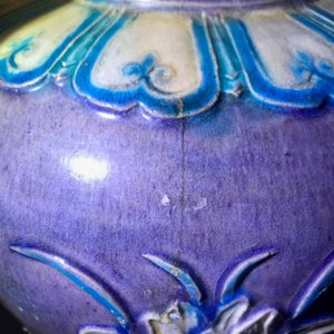 A large Chinese fahua meiping vase with floral design, Ming — photo 27