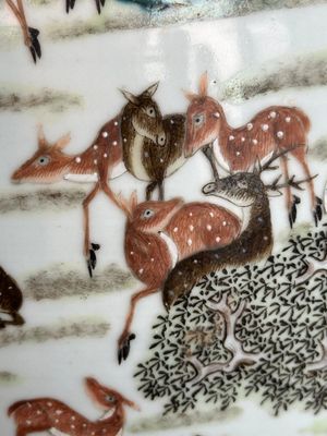 A large Chinese famille rose '100 deer' 'hu' vase, Qianlong mark, 19th C. — photo 14